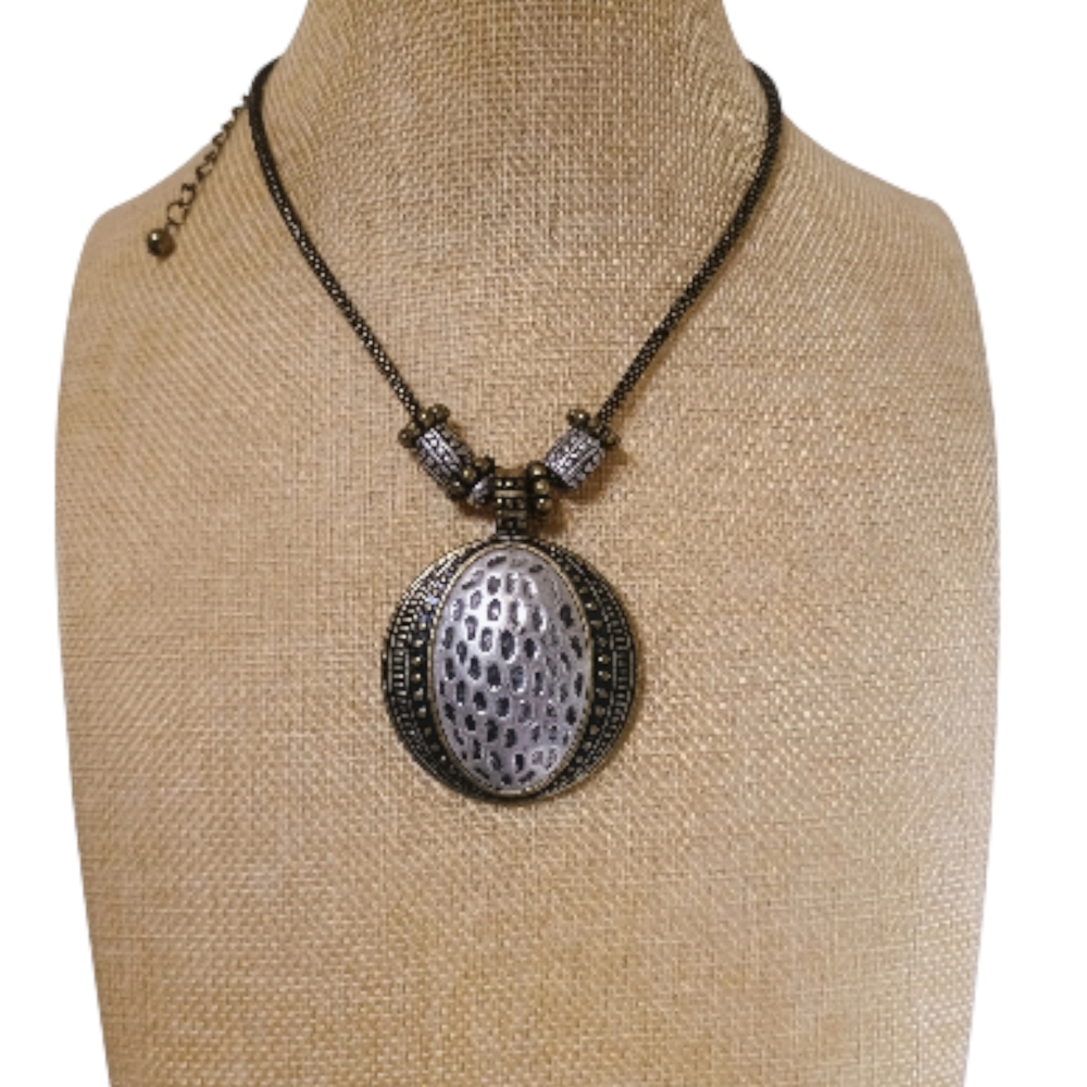 NWOT Premier Designs Textured Silver and Gold Necklace Signed In Bag